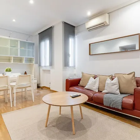 Central Cozy -1Bedroom 1Bath -Anton Martin Madrid Exterior photo
